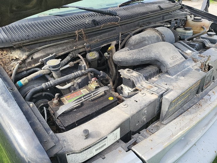 2000-ford-e250-image-58