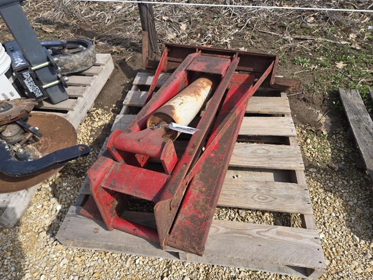 #496-•-heider-wagon-hoist-image-2