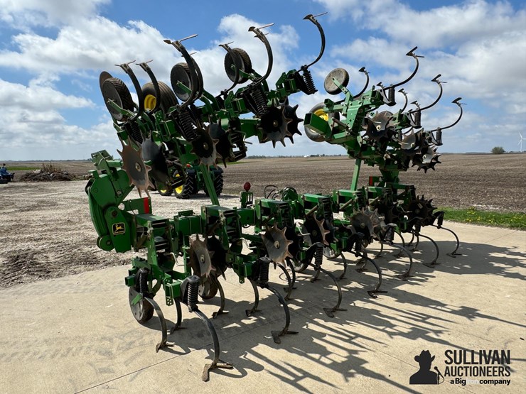 1998-john-deere-856-image-7