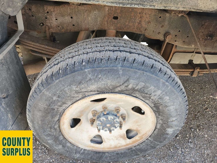 2009-ford-f250-image-12