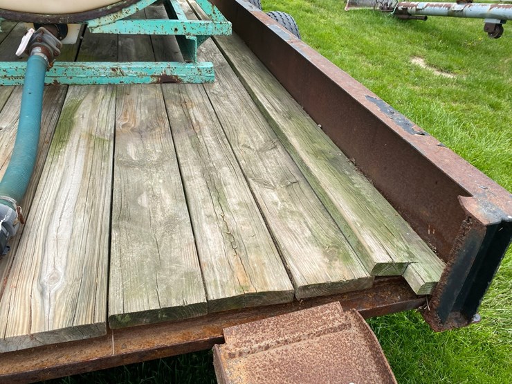 16’-tandem-axle-trailer-with-ramps-(-no-title)-image-13