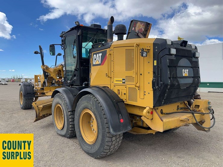 caterpillar-160m3-awd-image-2