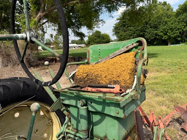 1957-john-deere-620-image-45