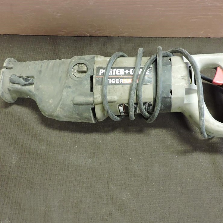 PORTER CABLE, MODEL 735 TIGER SAW ELECTRIC RECIPRO