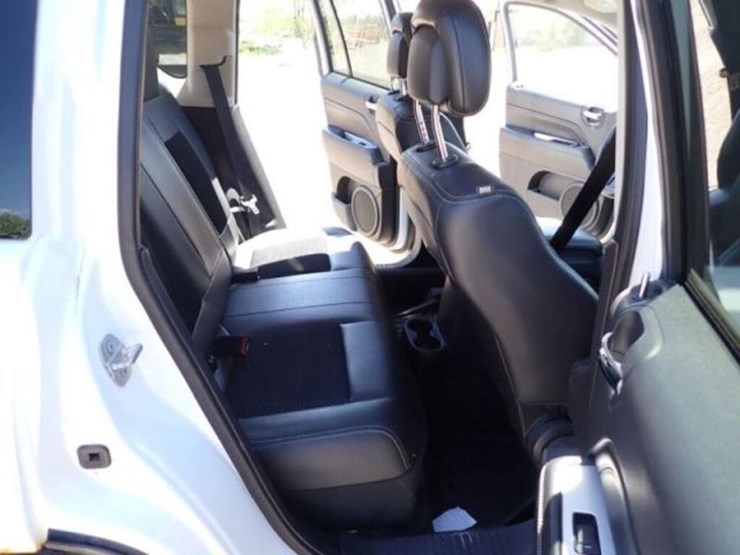 2016-jeep-compass-image-22