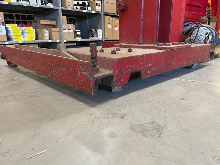 #10235-•-bacharach-rolling-engine-stand-image-7