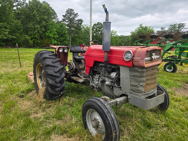 massey-ferguson-175-image-11