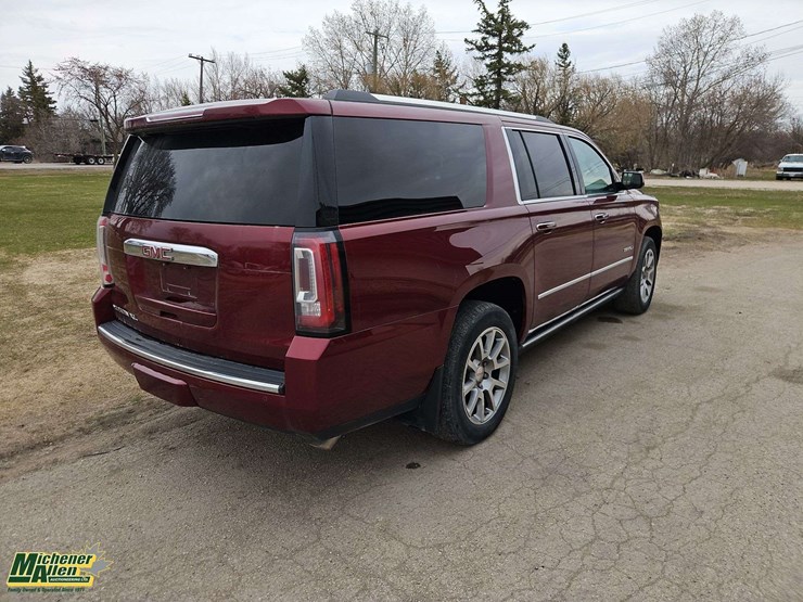 gmc-yukon-xl-image-3