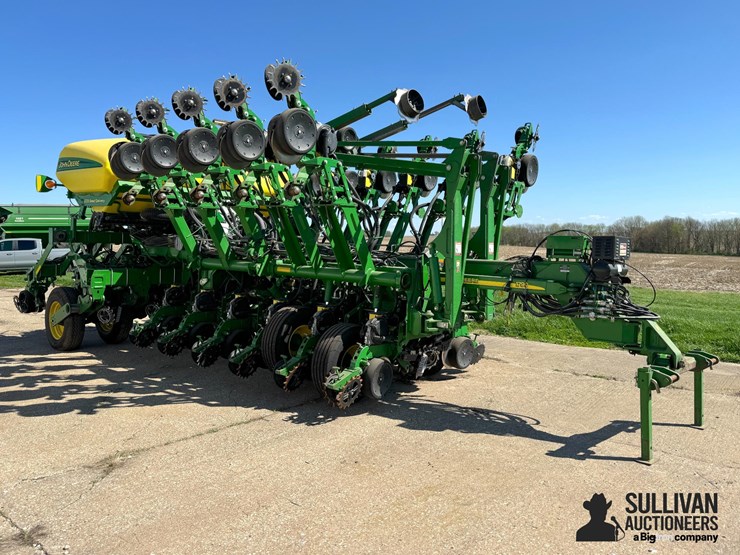 2013-john-deere-1790-ccs-image-3