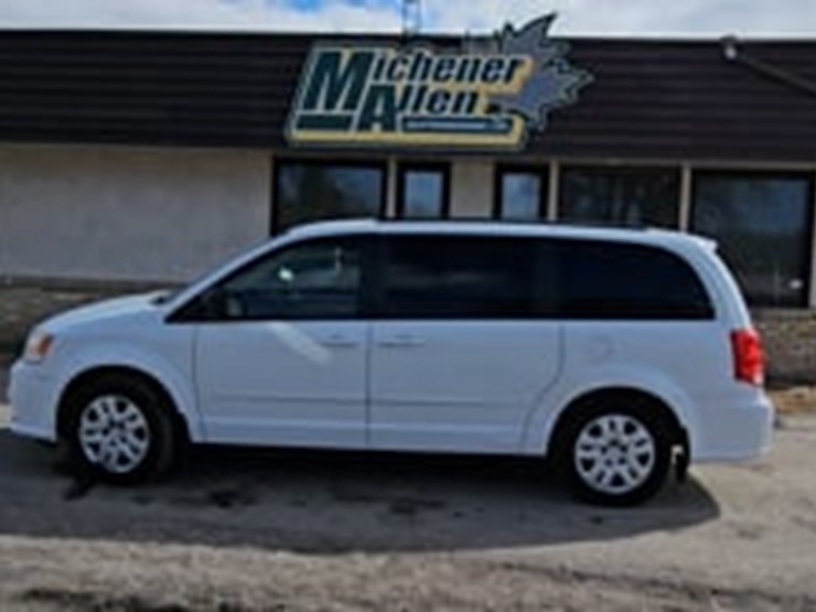 2014-dodge-grand-caravan-image-5