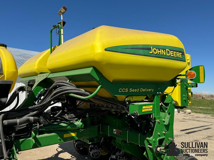 2013-john-deere-1770nt-ccs-image-20