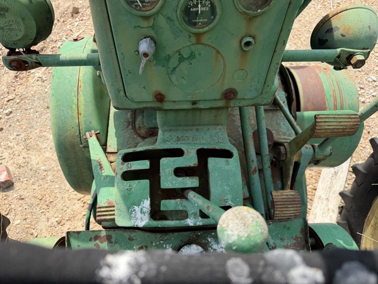 1957-john-deere-620-image-47