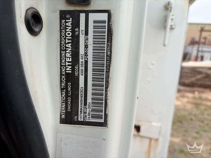 2005-international-durastar-4300-image-15