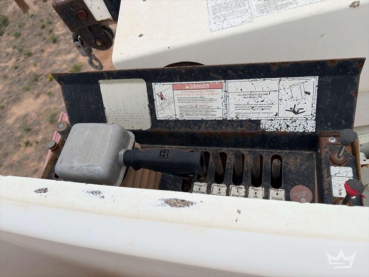 international-durastar-4300-image-48