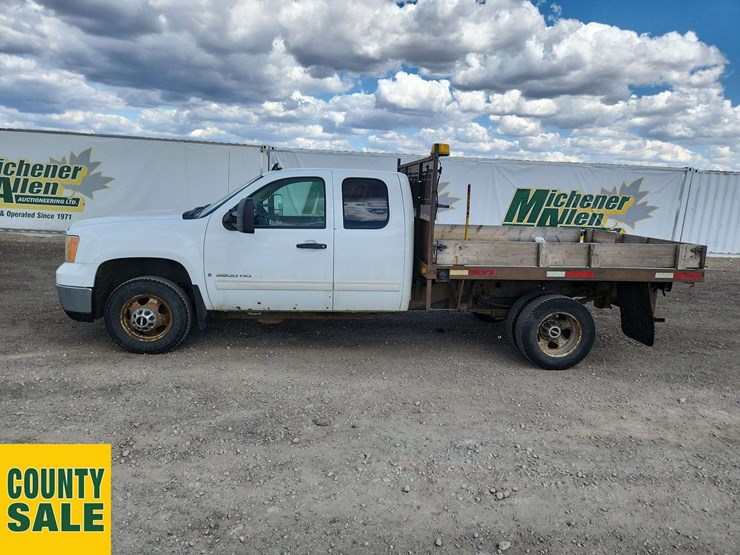 2008-gmc-sierra-3500hd-image-21