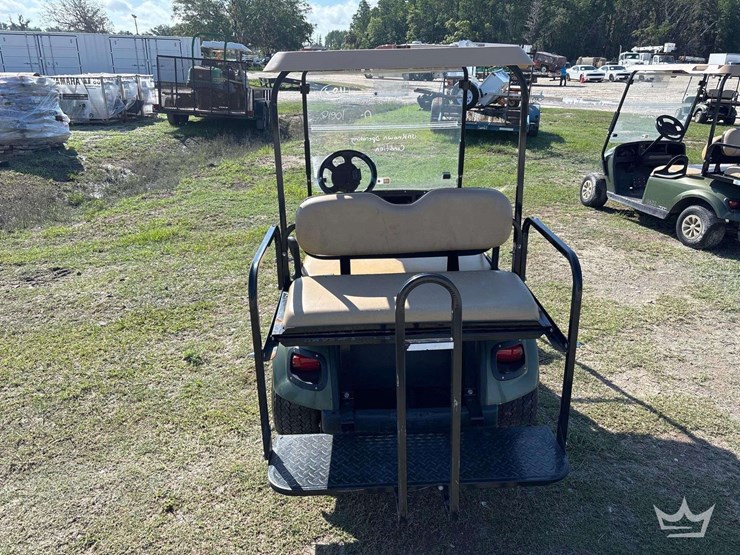 2019-ez-go-electric-cart-image-11