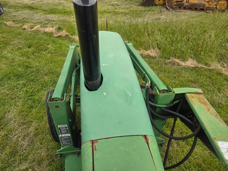 john-deere-2840-image-39