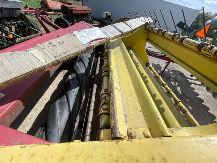 new-holland-477-image-26