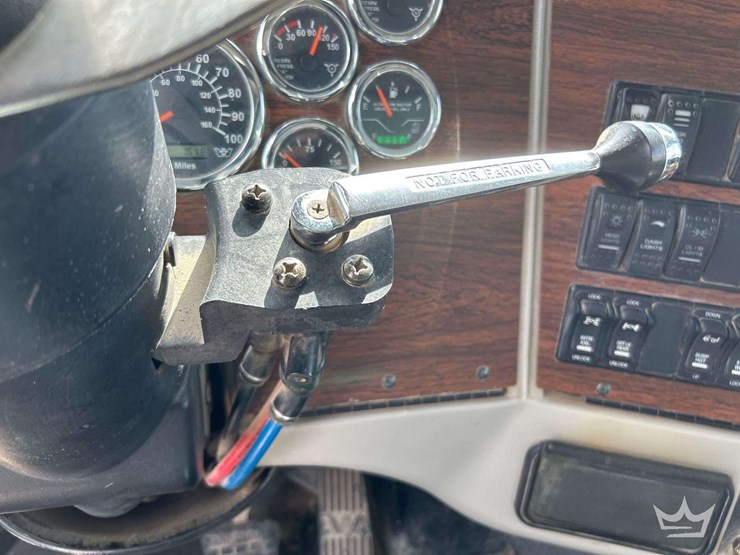 2016-western-star-4900-image-17