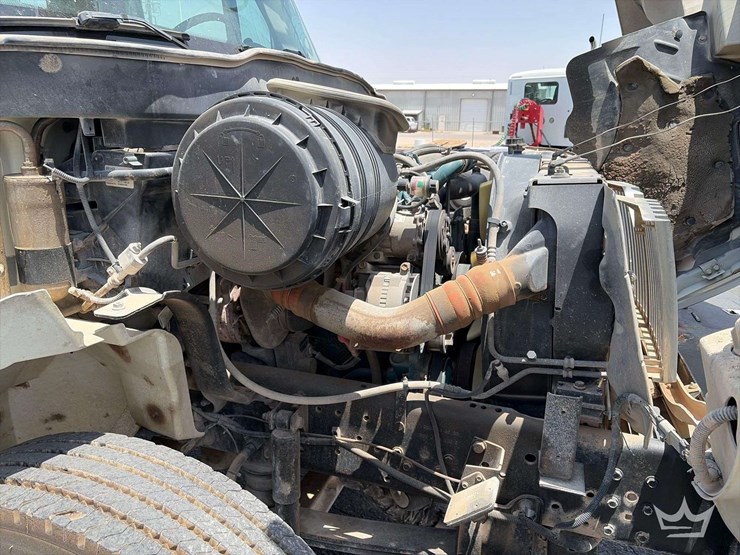 2007-international-durastar-4300-image-19