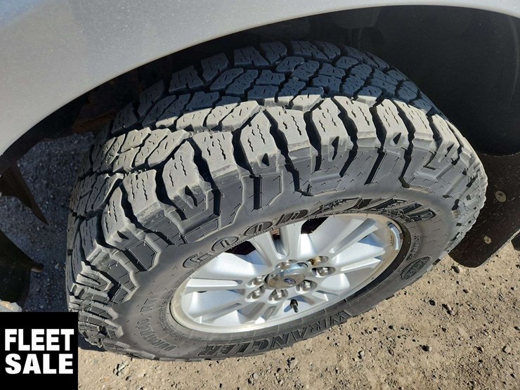 2014-ford-f150-image-13
