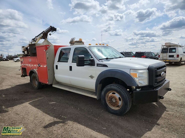 2011-ford-f550-image-2