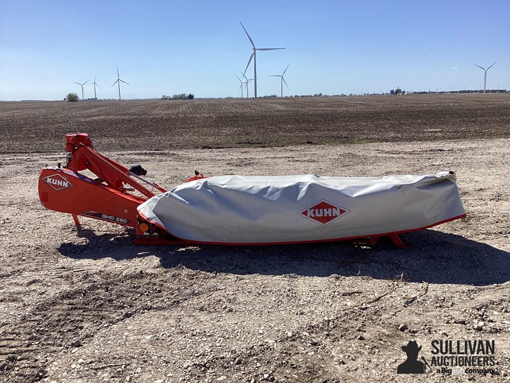 kuhn-gmd280hd-3-pt-9'-rotary-disc-mower-image-8