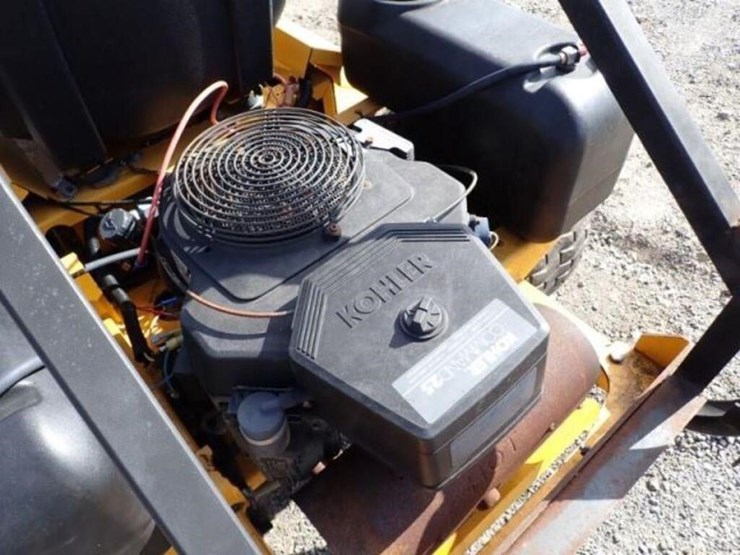 2006-cub-cadet-3660-image-24