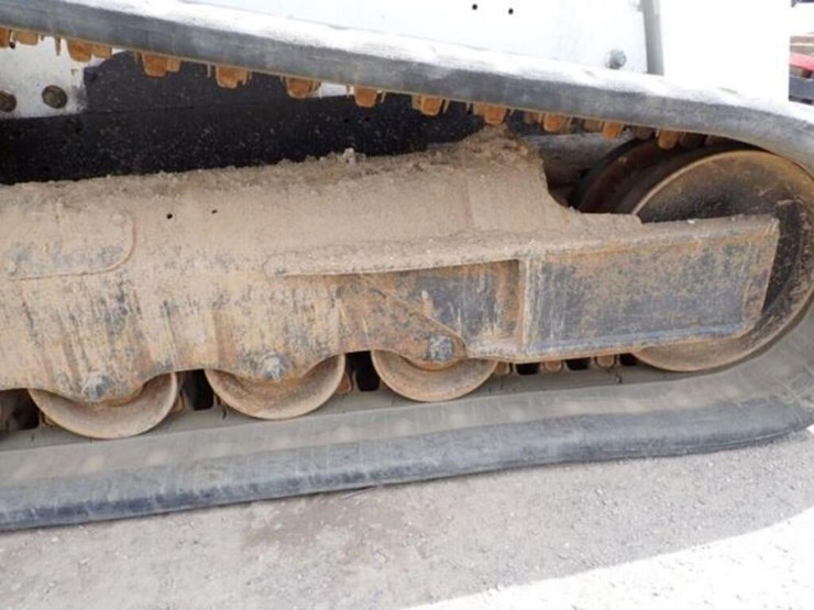 2021-bobcat-t770-image-37