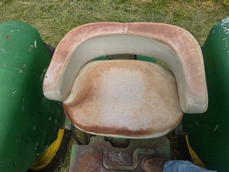 john-deere-4020-image-33