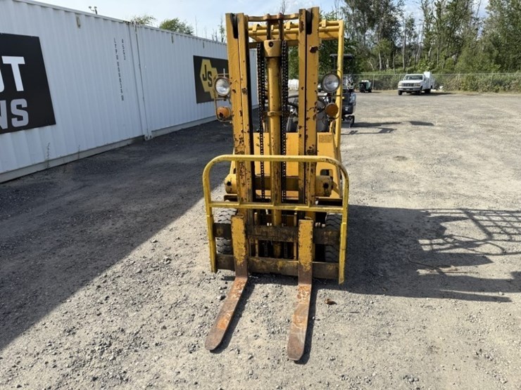 nissan-nfg101-forklift-image-8