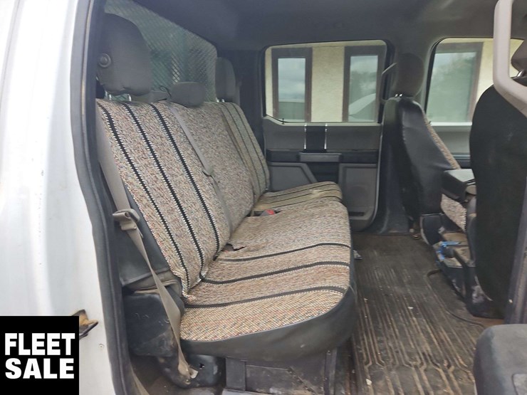 2017-ford-f550-image-27