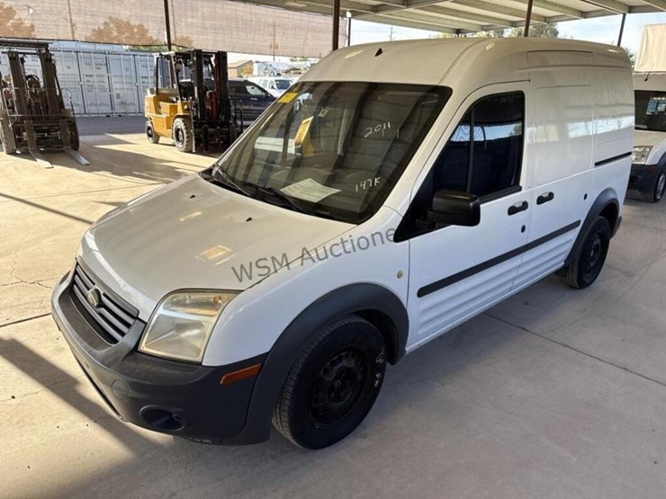 2011-ford-transit-connect-image-4