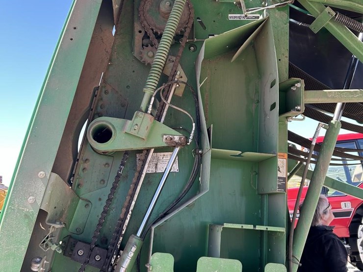 2012-john-deere-569-premium-image-28