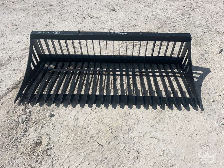 2026-pabreak-rock-bucket-skid-skis-steer-attachment-image-5