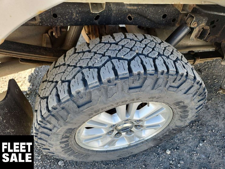 2014-ford-f150-image-12