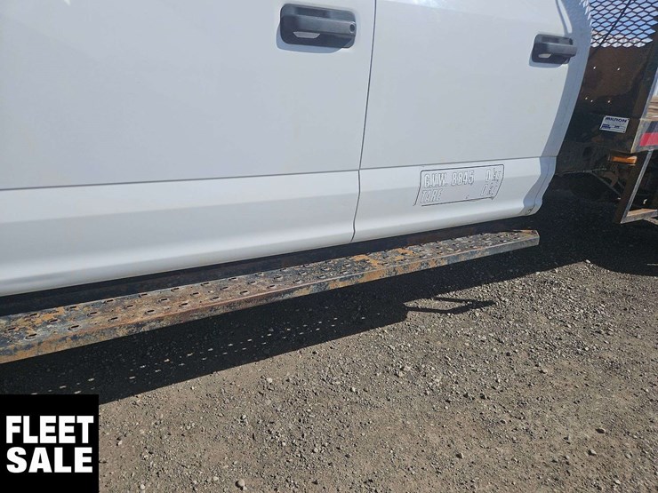 2017-ford-f550-image-12