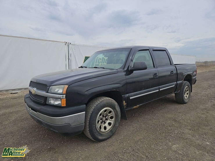 2005-chevrolet-silverado-1500-image-1