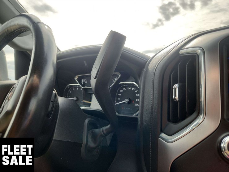 2021-gmc-sierra-2500hd-image-24
