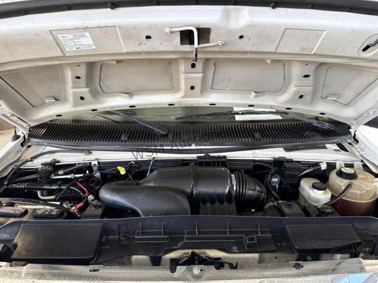 2008-ford-cargo-image-14