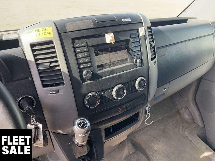 2017-mercedes-benz-sprinter-3500-xd-image-15