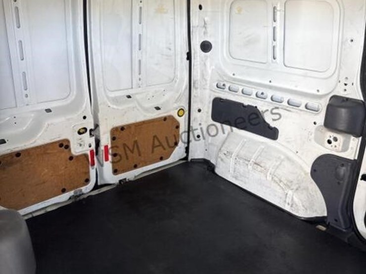 2013-ford-transit-connect-image-13