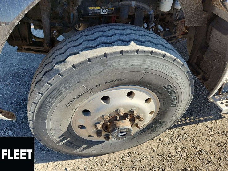 2012-kenworth-t370-image-33