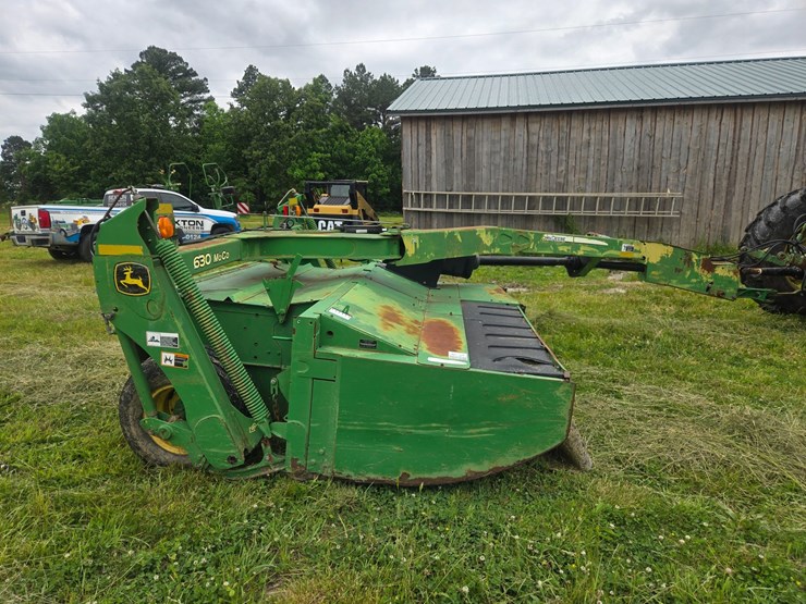 john-deere-630-image-7