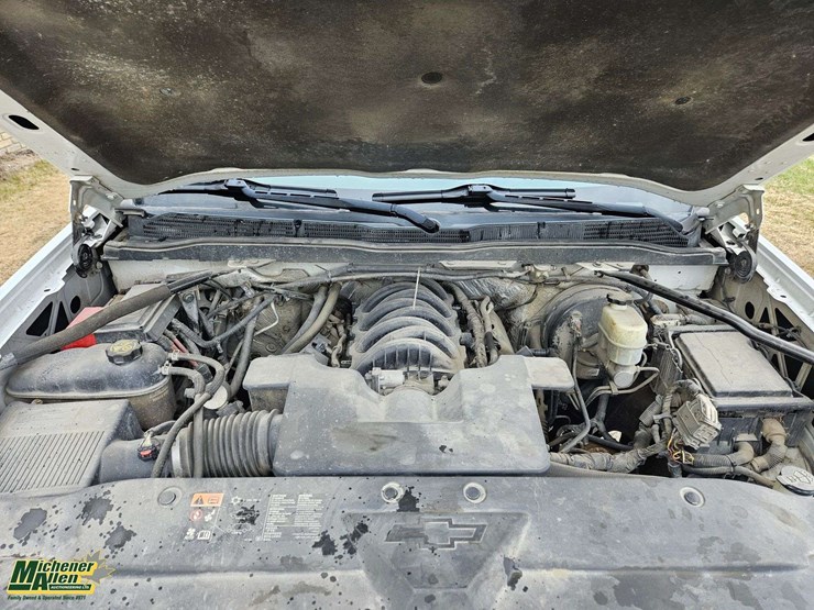 2015-chevrolet-silverado-1500-image-18