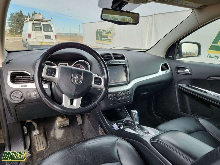 2011-dodge-journey-image-22