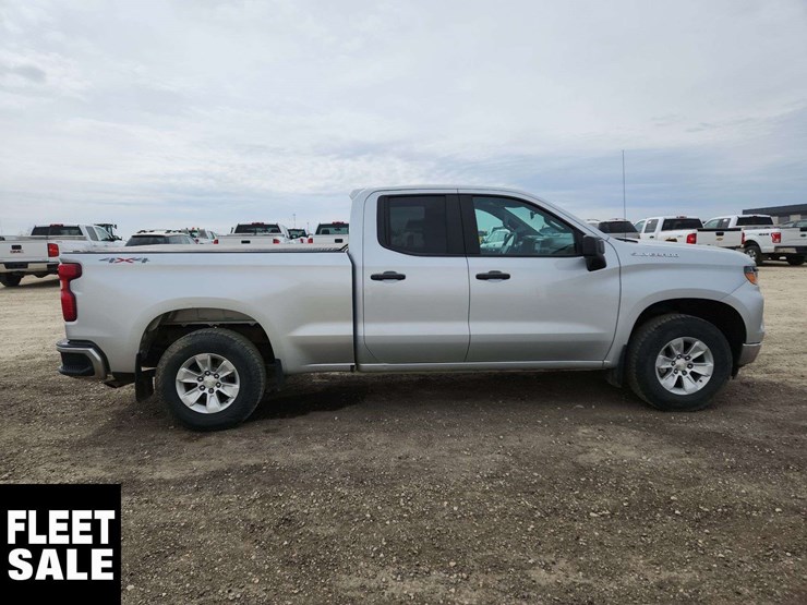 2022-chevrolet-silverado-1500-image-9