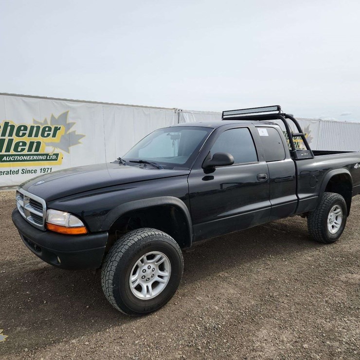2003 DODGE DAKOTA