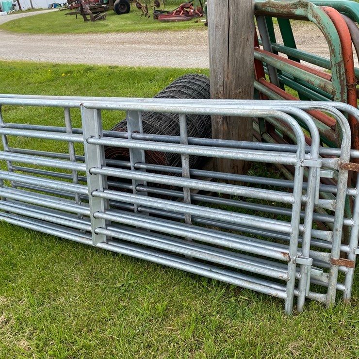 4 - 8' Galvanized Hog and Sheep Gates