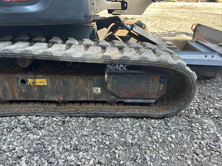 2021-bobcat-e42-image-12
